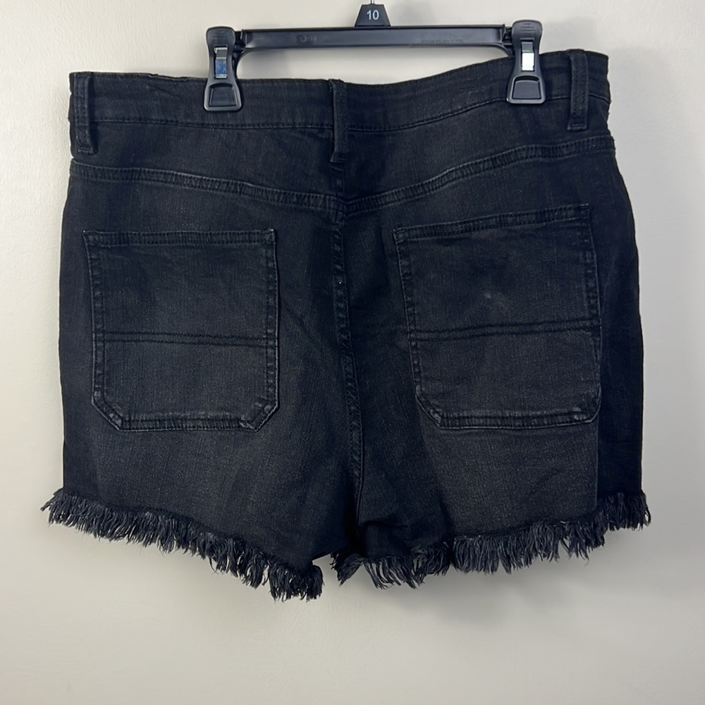 High Rise Denim Shorts - Picture 2 of 3